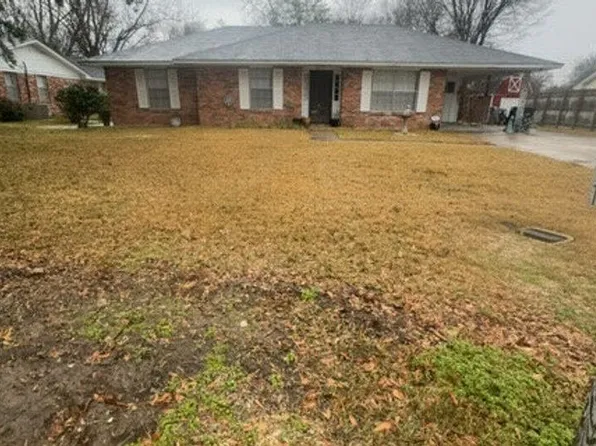 1460 Ed Gray Dr, Greenville, MS 38703
