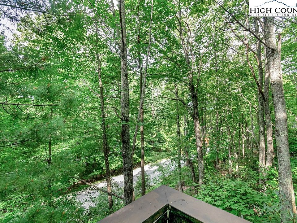 1st image of 206 Oak Road