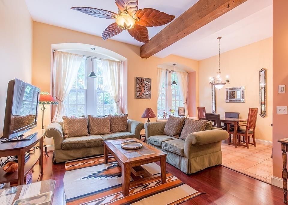 53 Warren St Newburyport, MA, 01950 Apartments for Rent Zillow