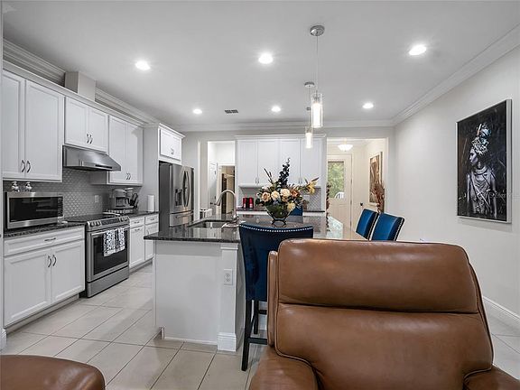 4th image of 14309 PONDHAWK LANE