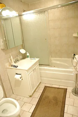 Rented by Skygroup Realty | media 22