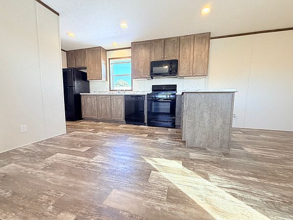 5th image of 534 E 37th Ave Lot 254