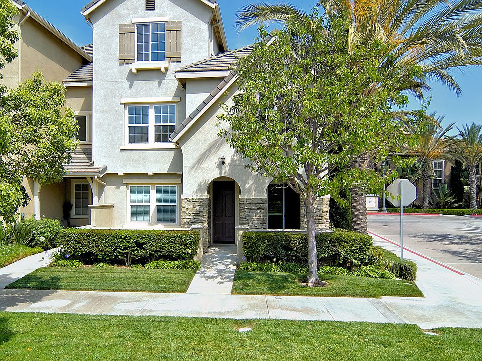 1st image of 3324 Rockhampton Dr