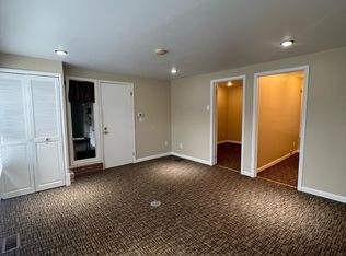 9155 Main St, Clarence, NY 14031