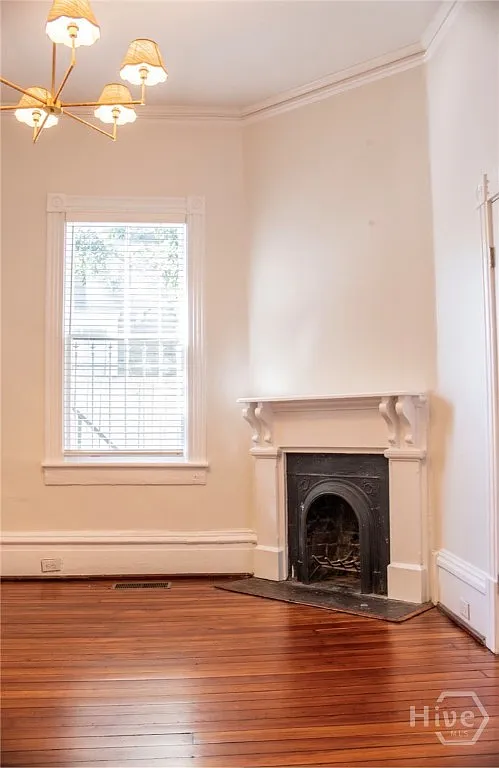 2 bed, 1.5 bath, 1050 sqft, $2,700 — Photo 2