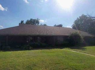 2015 Comanche Trl, Enid, OK 73703