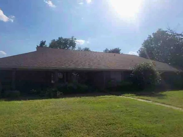 2015 Comanche Trl, Enid, OK 73703