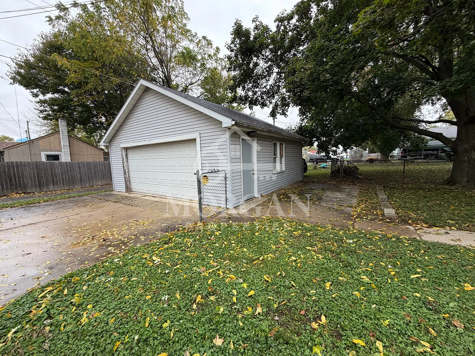 2727 Chase Street - 1 — Photo 3