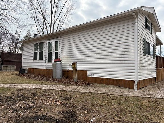 4th image of 2795 E 28th Rd Lot 784