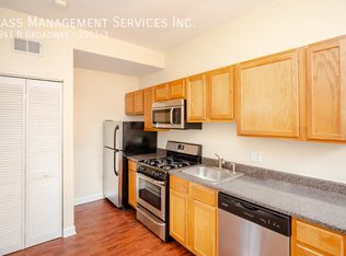 2941 N Broadway St #3, Chicago, IL 60657