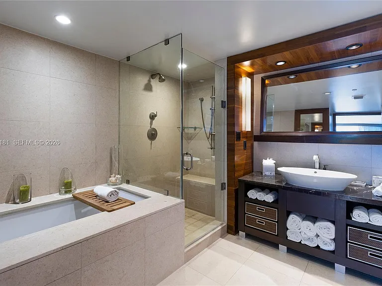 6801 Collins Avenue Cu #610-612 — Photo 12