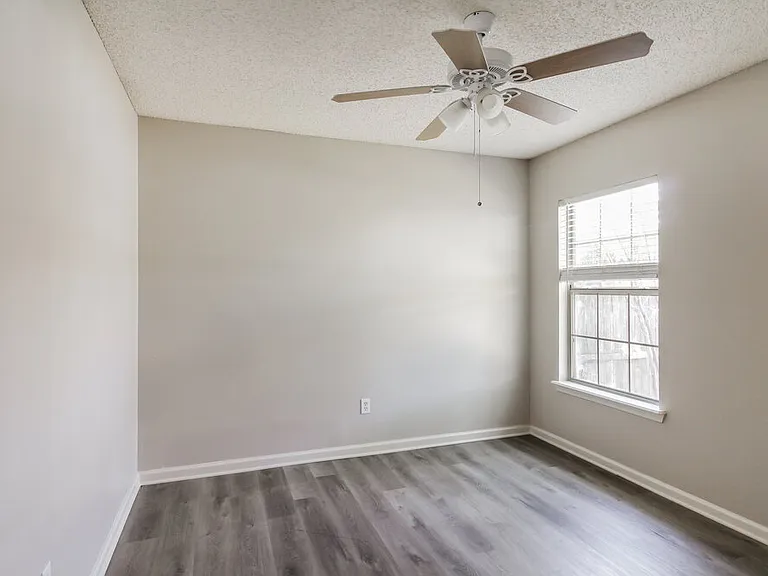 13967 Ridgewick Dr — Photo 16