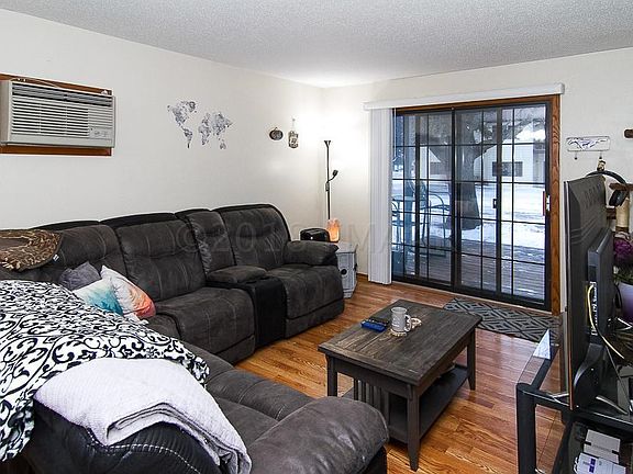 Living Room2
