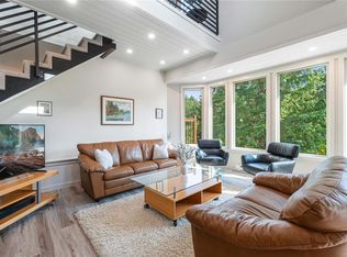 3132 Robin Hood Dr, Nanaimo, BC V9T 1P1