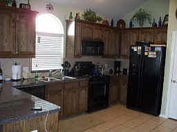 4th image of 8648 Fernhill Dr