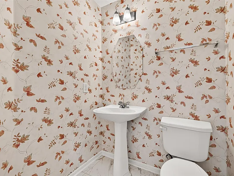 12338 Ashford Hollow Dr — Photo 36