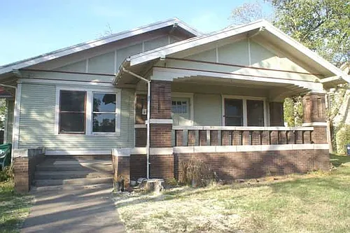 1022 W Hickory St Photo 1