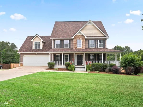 106 Jamestowne Dr, Douglasville, GA 30134