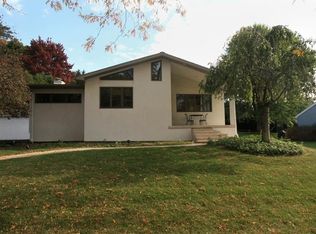 110 Berkey Acres Rd, Greensburg, PA 15601