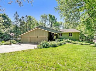 4443 Indian Trl, Green Bay, WI 54313