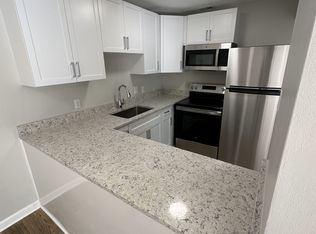 105 Berry St APT 8, Orange, VA