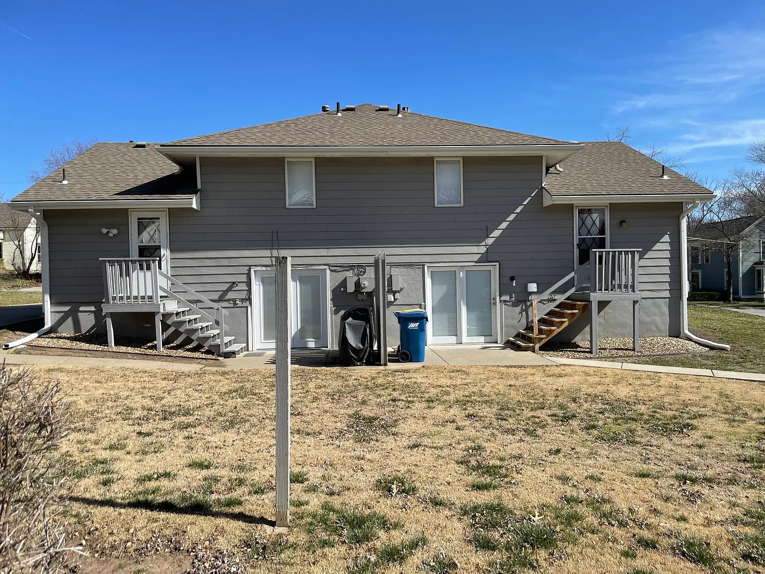 2 bed, 1200 sqft, $1,500 — Photo 4