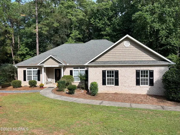 1 Eagle Drive, Foxfire Village, NC 27281