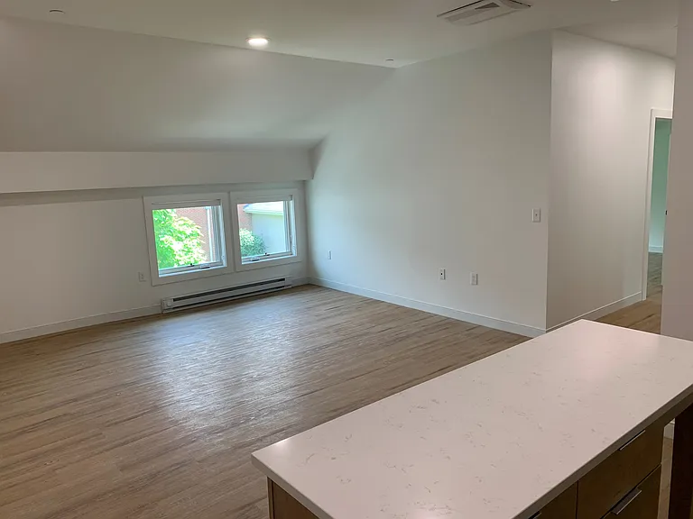 Chase Commons — Photo 10