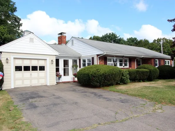 133 Main St, Lakeville, MA 02347