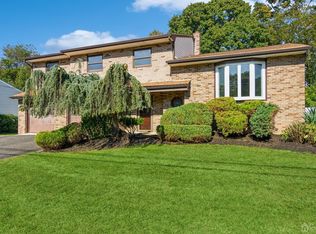 7 Blueberry Dr, Milltown, NJ 08850