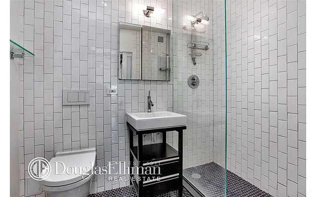 Sold by Douglas Elliman | media 16