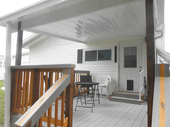 7507 Dinsmore St, Brooksville, FL 34613