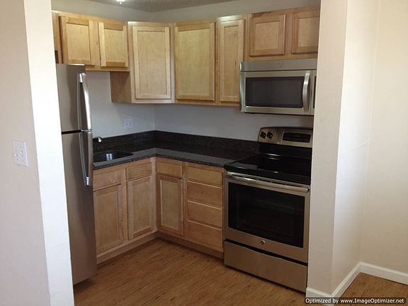 2nd image of 1459 Detroit St APT 300