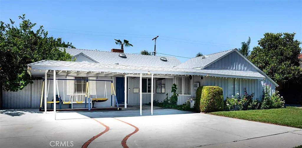 3 bed, 1770 sqft, $4,300 — Photo 1