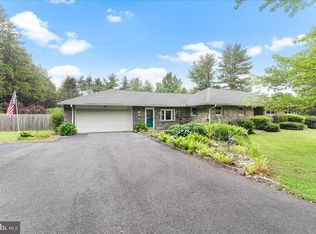 777 Shavertown Rd, Garnet Valley, PA 19060