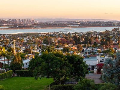 1645 Los Altos Rd, San Diego, CA, 92109