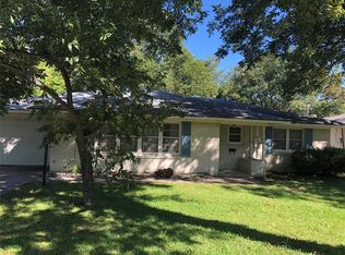 2504 Washington St, Commerce, TX 75428