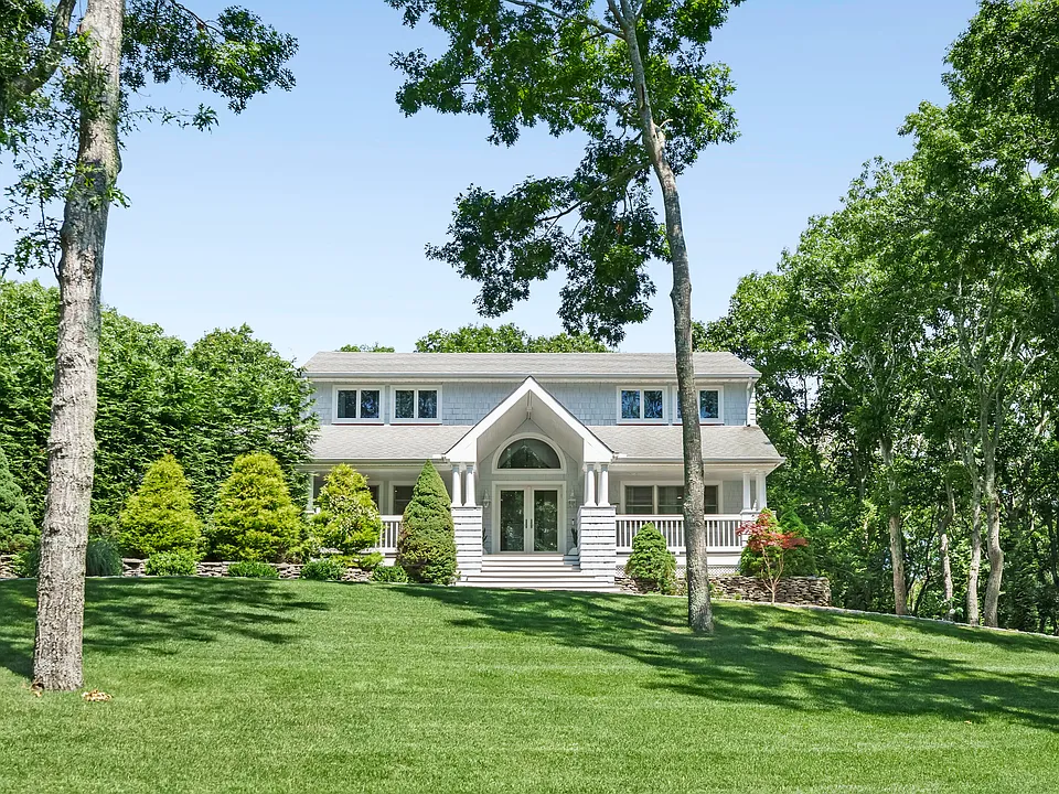 57 Woodthrush Ln