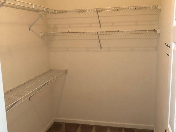3rd image of 6232 Buckskin Ln