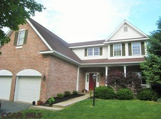210 Rosemont Dr, State College, PA 16801