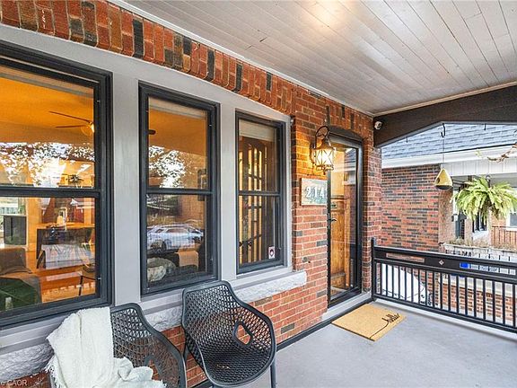 4th image of 214 Rothsay Ave