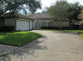 7919 Sunnyvale Forest Dr, Houston, TX 77088
