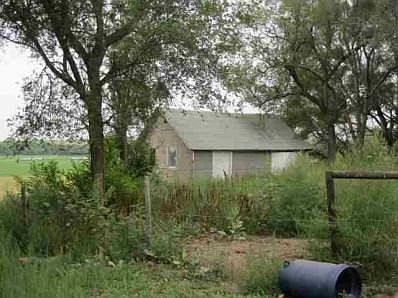 3rd image of 605 Crook Ave
