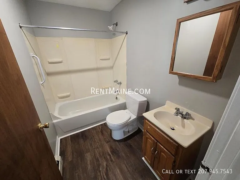 101 3rd St #1 — Photo 10