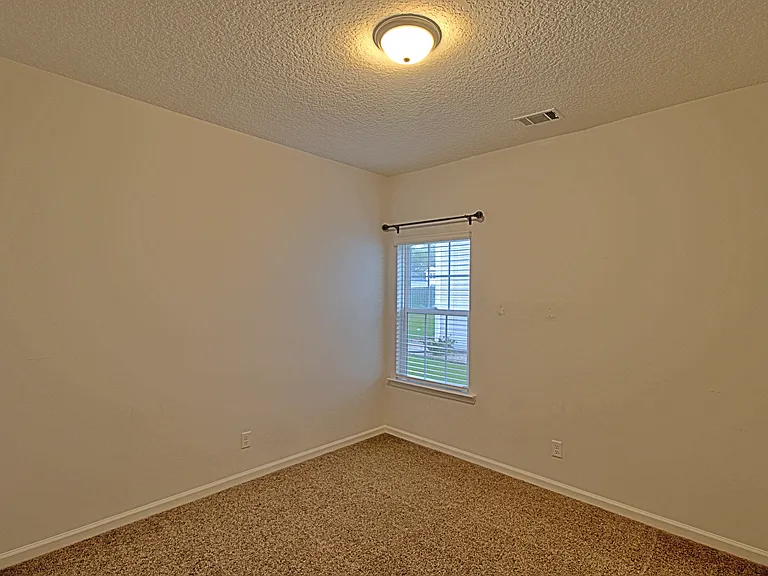 68 Daylily Ct — Photo 6