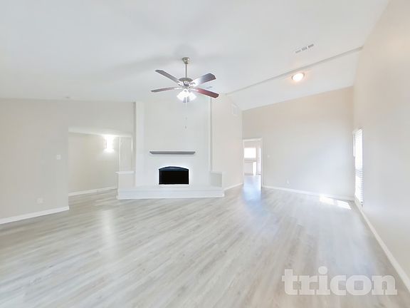 2nd image of 496 Justice St