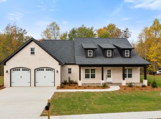 160 W Madison St, Chatsworth, GA 30705