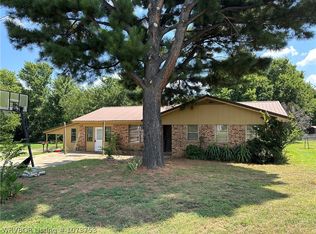 39818 Choctaw Ave, Howe, OK 74940