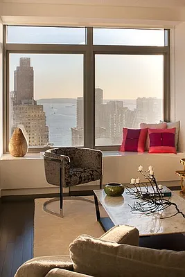 Rented by TNG Nassimi Realty | media 9