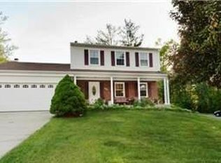 8025 Parklane Ct, Springfield, VA 22153